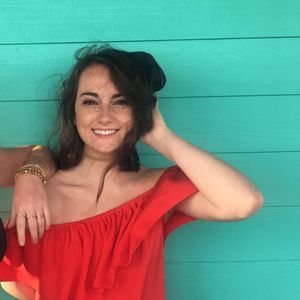 Meet your Posher, Julia